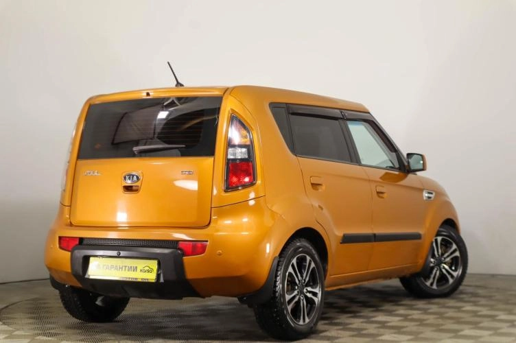 KIA Soul 4 из 6