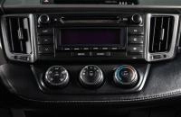 Toyota RAV4 13 из 17