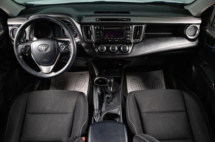 Toyota RAV4 12 из 17