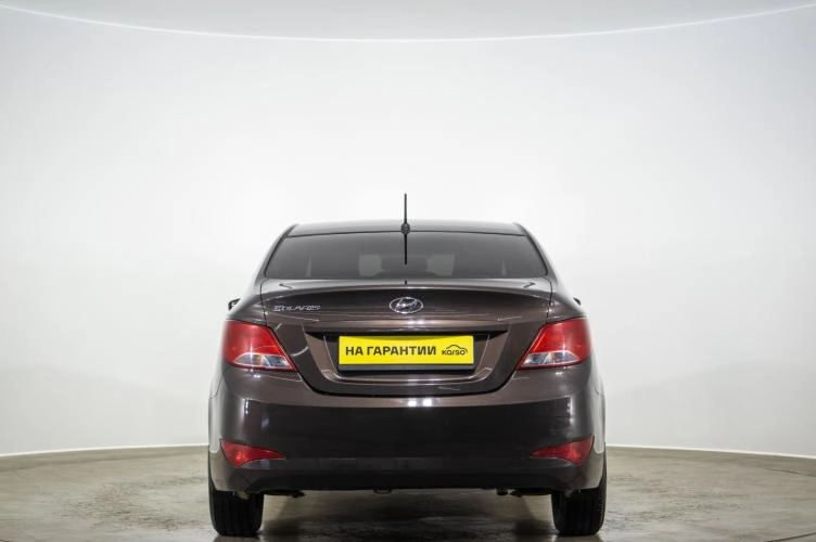 Hyundai Solaris 5 из 6