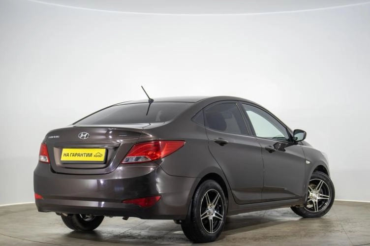Hyundai Solaris 4 из 6