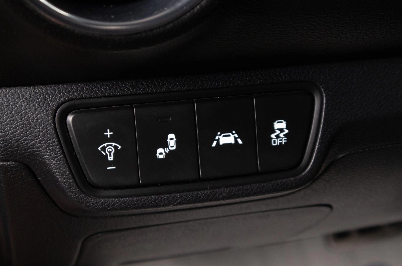 KIA Forte 16 из 21