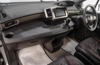 Honda Freed 13 из 14