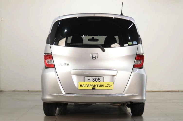 Honda Freed 5 из 6