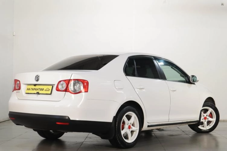 Volkswagen Jetta 6 из 6