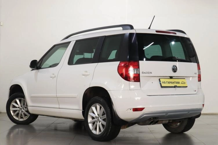 Skoda Yeti 4 из 16