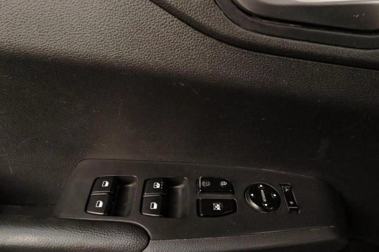 Hyundai Solaris 8 из 17