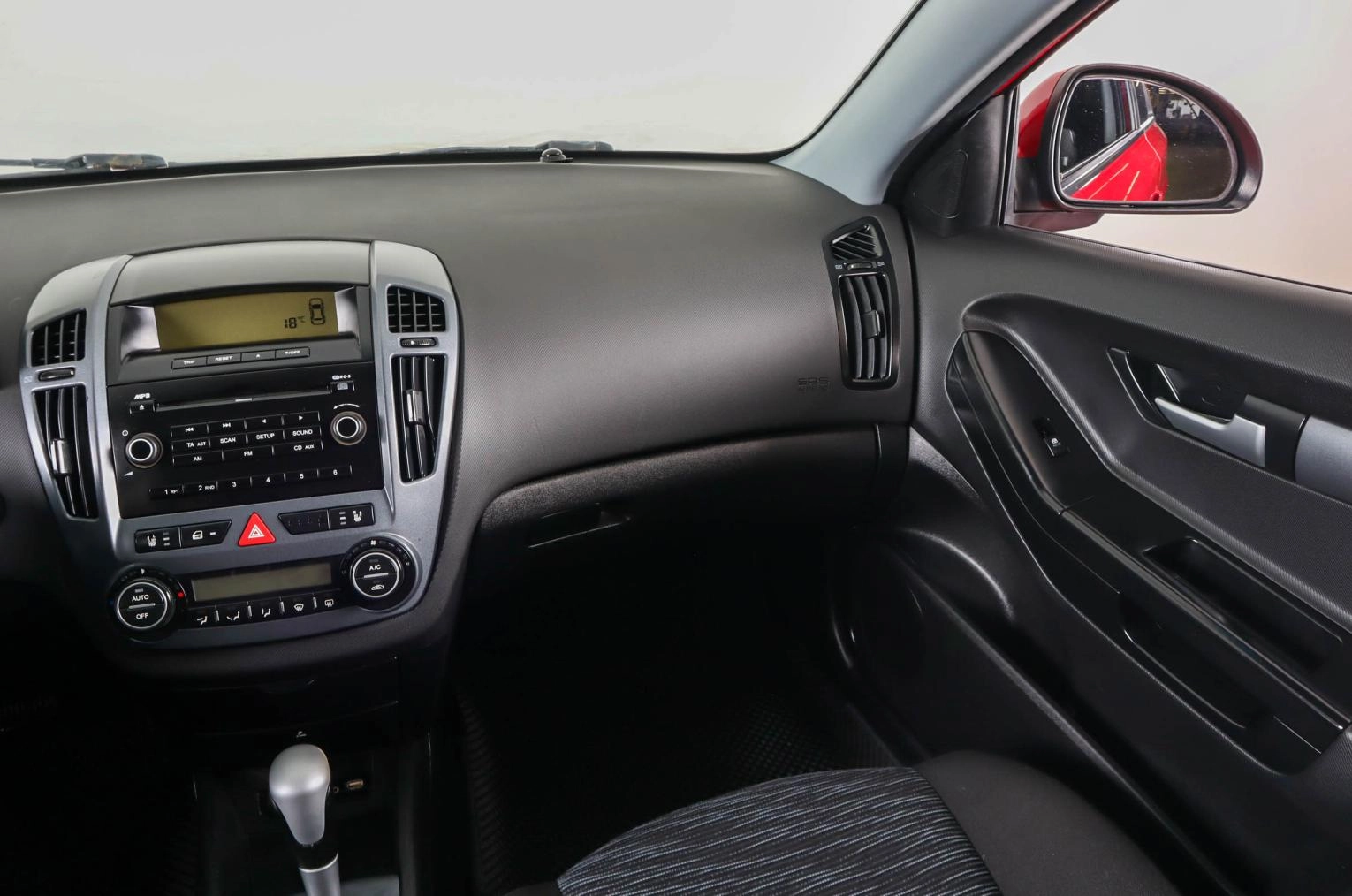 KIA cee'd 14 из 21