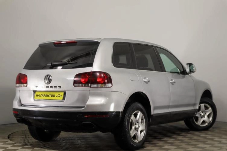 Volkswagen Touareg 4 из 6