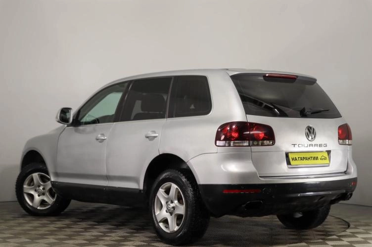 Volkswagen Touareg 6 из 6
