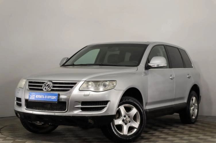 Volkswagen Touareg 3 из 6