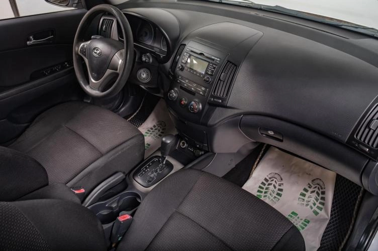 Hyundai i30 16 из 18