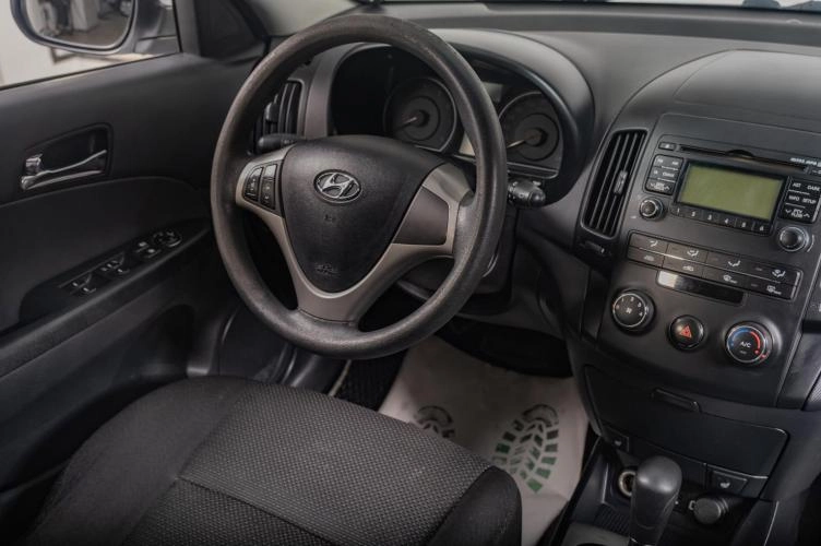 Hyundai i30 9 из 18