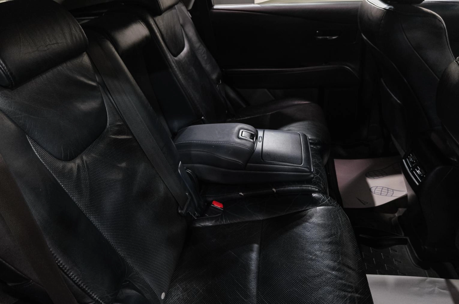 Lexus RX 31 из 33