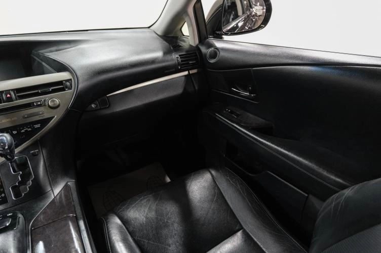 Lexus RX 16 из 33