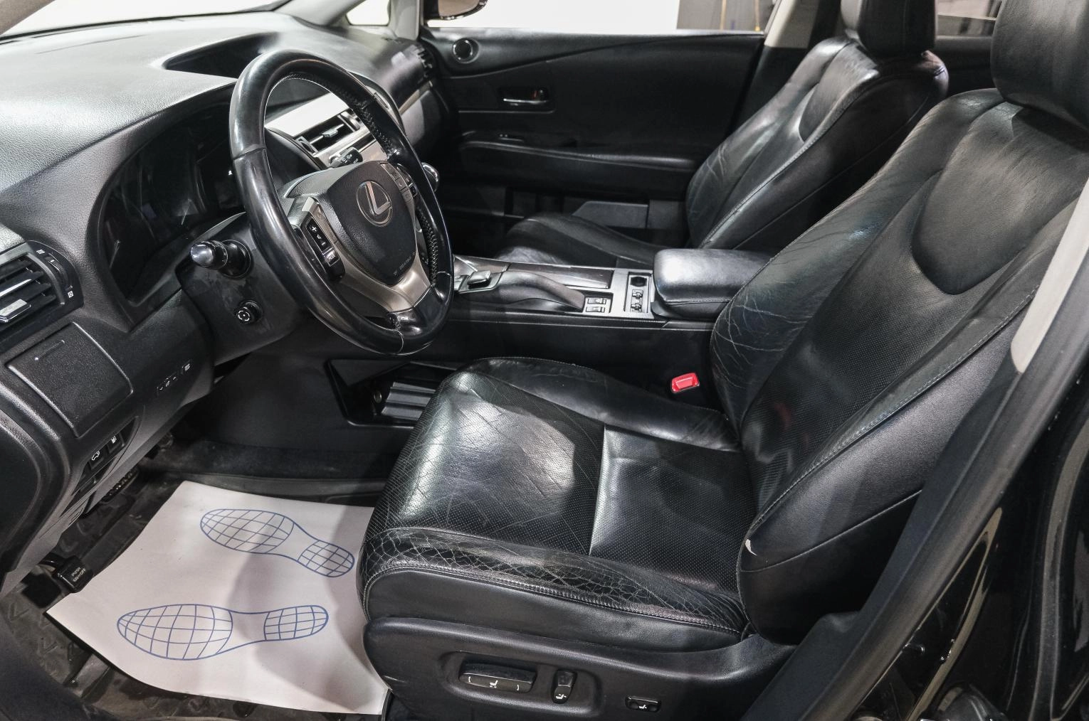 Lexus RX 13 из 33