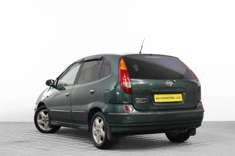 Nissan Almera Tino 6 из 6