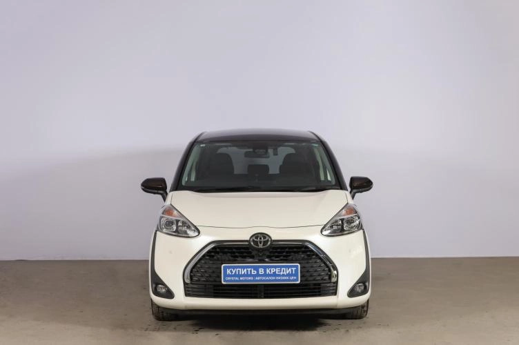 Toyota Sienta 2 из 6