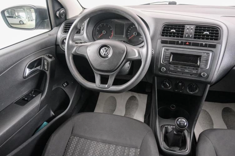 Volkswagen Polo 9 из 22