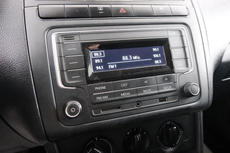 Volkswagen Polo 15 из 22