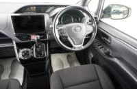 Toyota Esquire 9 из 22