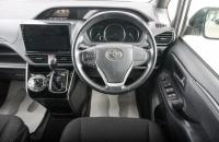 Toyota Esquire 14 из 22