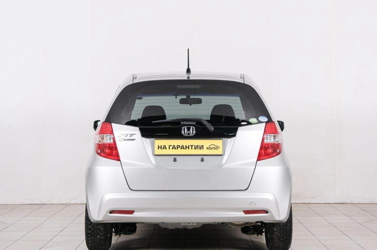 Honda Fit 5 из 22