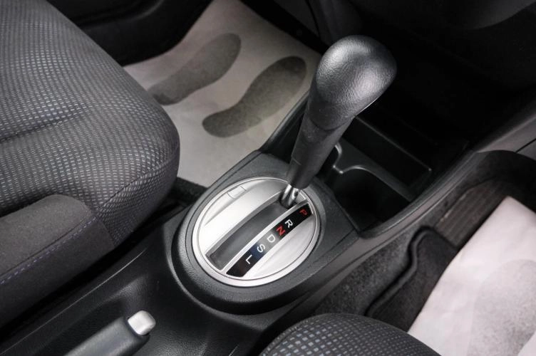 Honda Fit 16 из 22