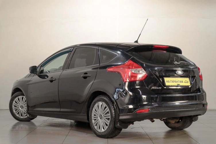 Ford Focus 4 из 13