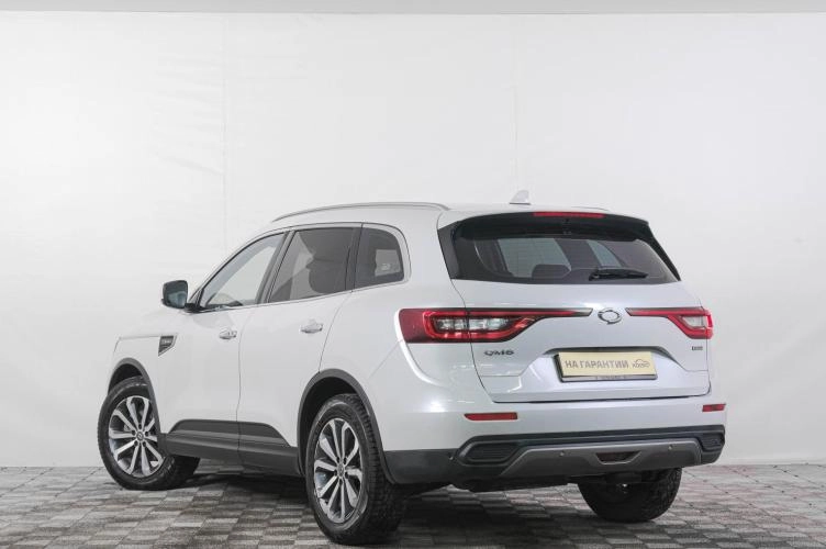 Renault Samsung QM6 4 из 6