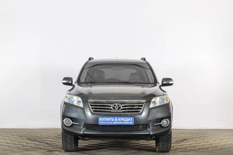 Toyota RAV4 2 из 6