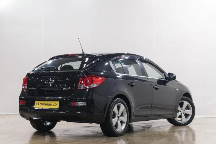 Chevrolet Cruze 6 из 6