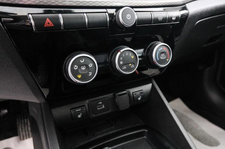 ВАЗ (LADA) Vesta 17 из 23