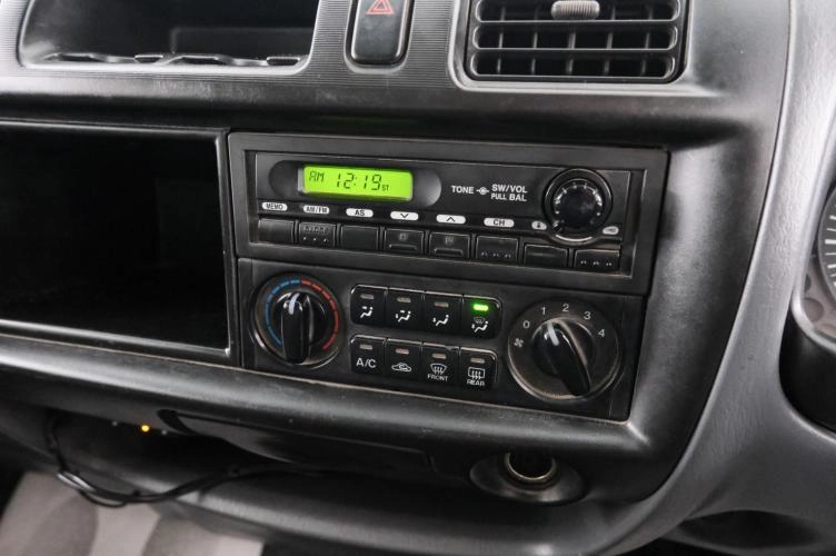 Mazda Bongo 15 из 20