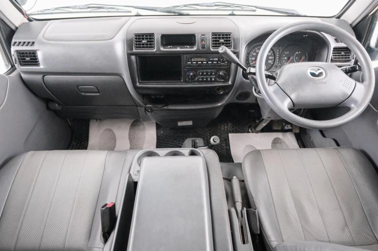 Mazda Bongo 10 из 20