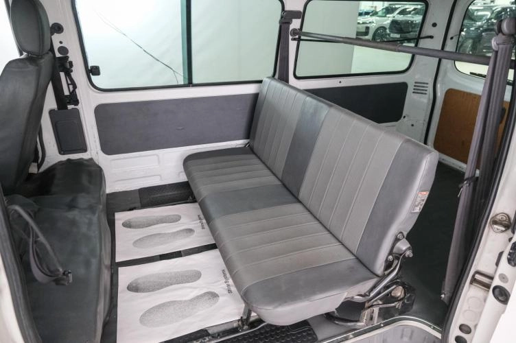 Mazda Bongo 19 из 20