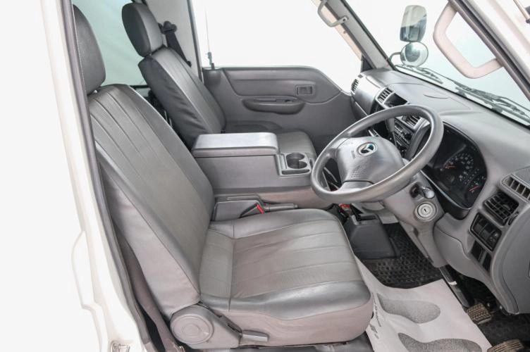 Mazda Bongo 7 из 20