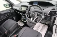 Nissan Serena 8 из 22
