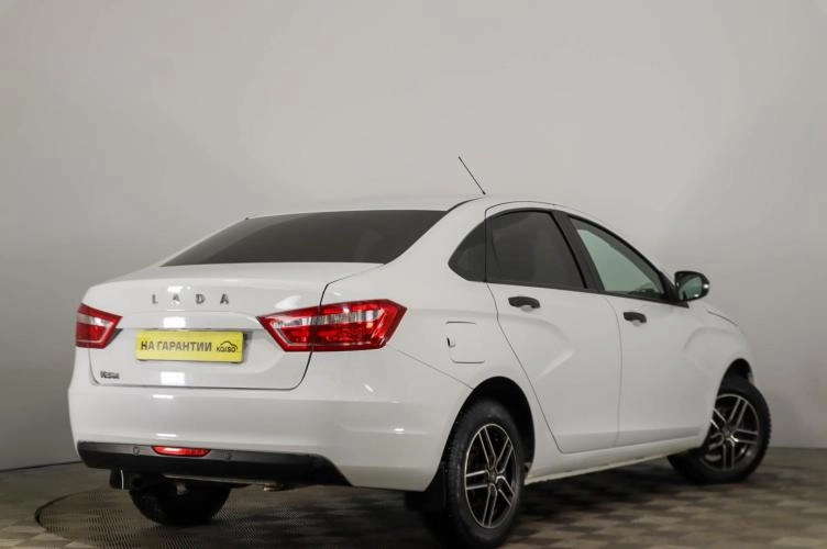 ВАЗ (LADA) Vesta 4 из 6