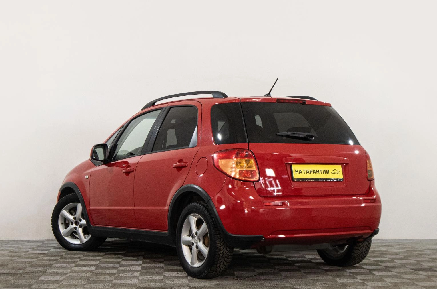 Suzuki SX4 4 из 14