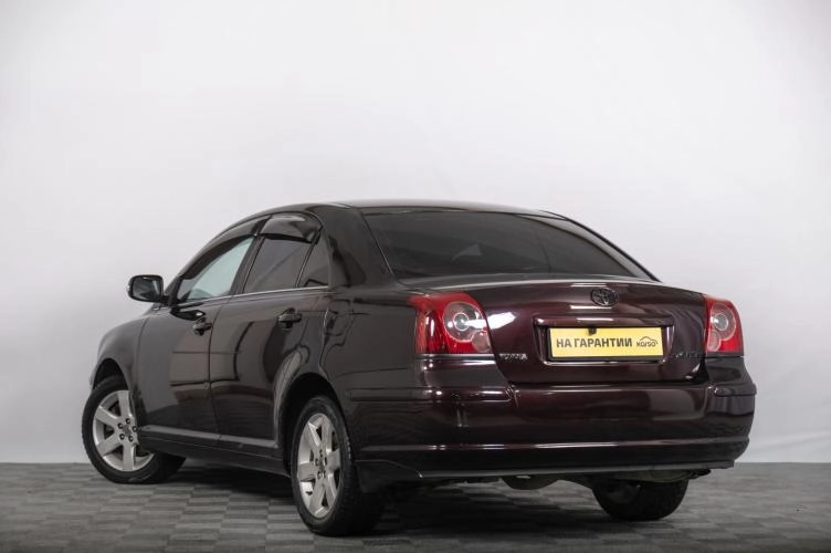 Toyota Avensis 5 из 6