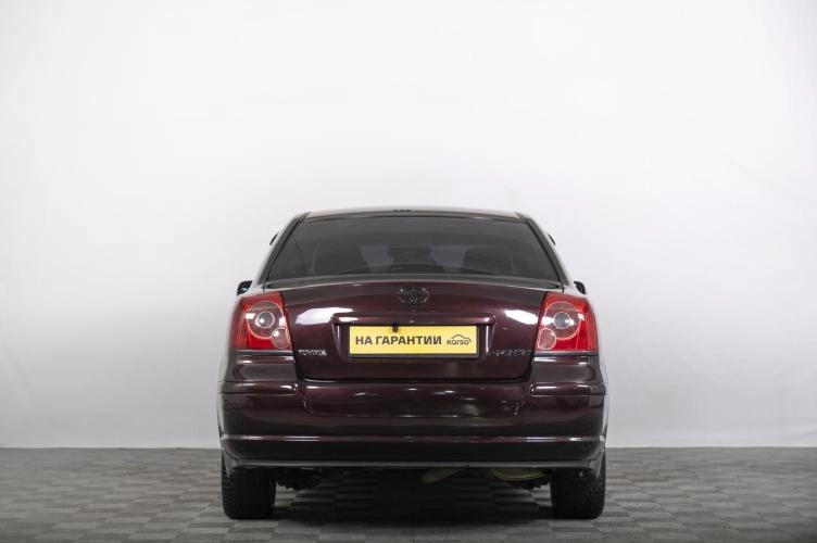 Toyota Avensis 3 из 6