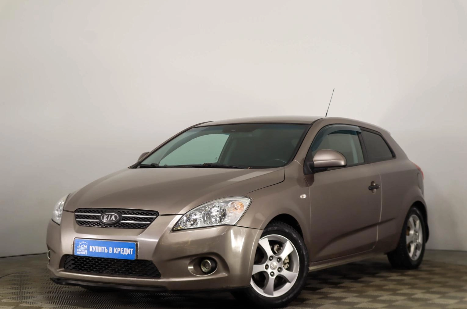KIA cee'd 3 из 19