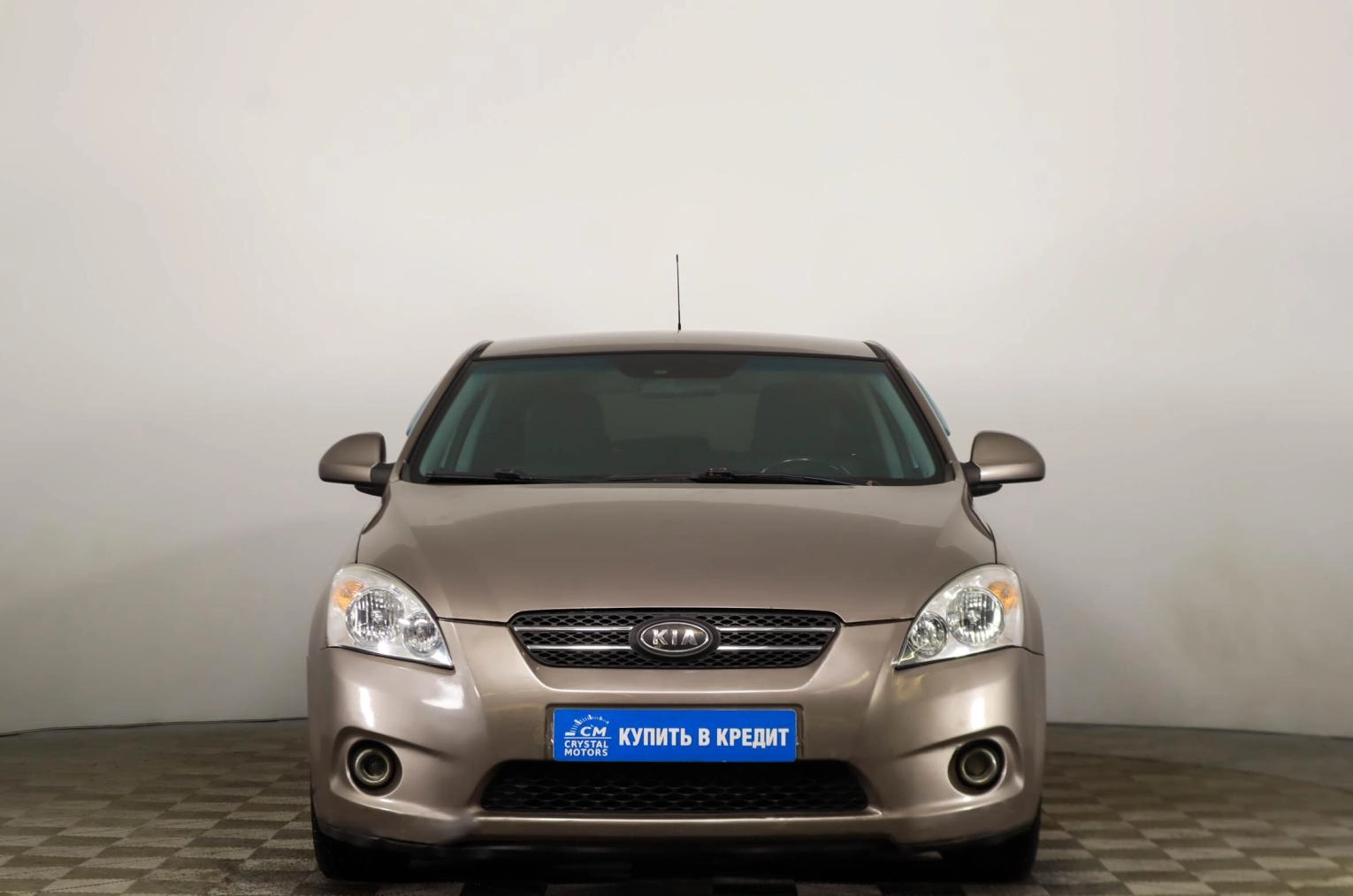 KIA cee'd 2 из 19
