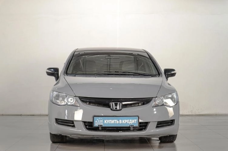 Honda Civic 2 из 6