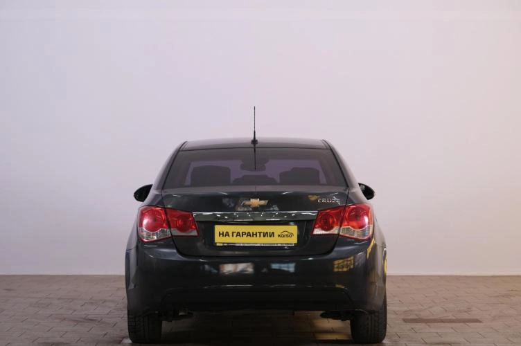 Chevrolet Cruze 5 из 6