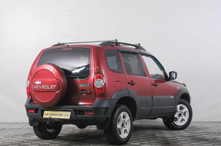 Chevrolet Niva 6 из 6