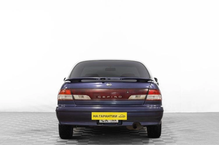 Nissan Cefiro 5 из 6