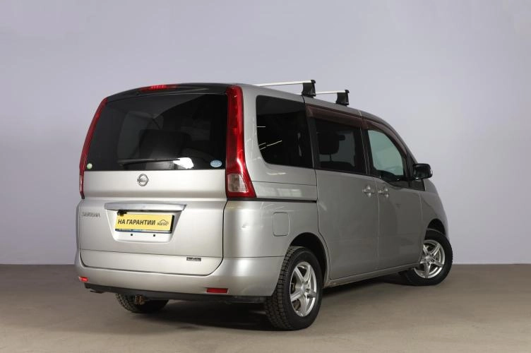 Nissan Serena 6 из 6
