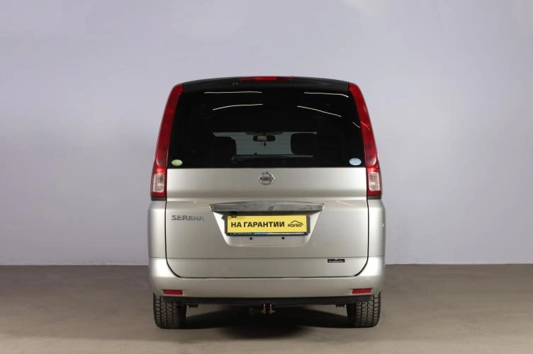Nissan Serena 3 из 6